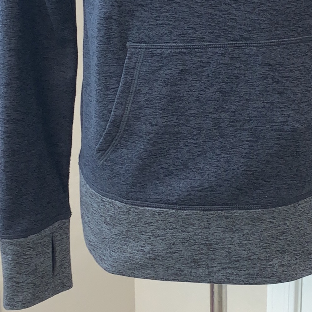 NIKE BRAND NEW SIZE SMALL THERMAL FIT FLEECE LINED HOODIE - Picture 3 of 10
